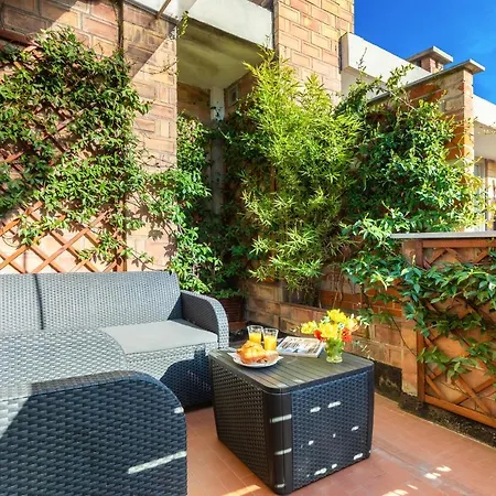 [gran Madre]- Elegante Con Terrazzo Appartamento